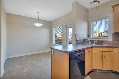 101 Piper Close, Blackfalds, AB - Indoor Photo Showing Kitchen With Double Sink