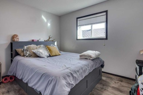 13 Adina Close, Blackfalds, AB - Indoor Photo Showing Bedroom