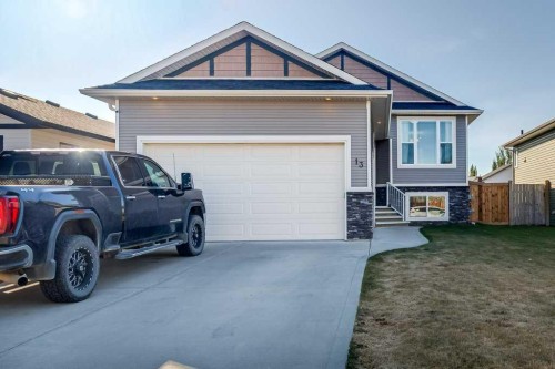 13 Adina Close, Blackfalds, AB - Outdoor
