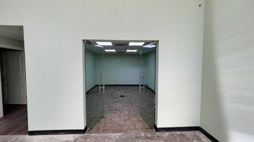 105-251 Spruce Street, Rural Red Deer County, AB 