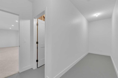 59 Everson Close, Red Deer, AB - Indoor Photo Showing Other Room