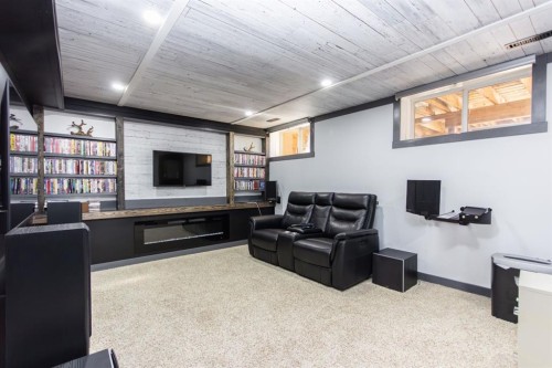 347 Addington Drive, Red Deer, AB - Indoor