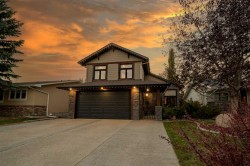 3520 44A Avenue  Red Deer, AB T4N 3K3