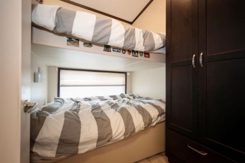 46-41019 Range Road 11, Rural Lacombe County, AB - Indoor Photo Showing Bedroom