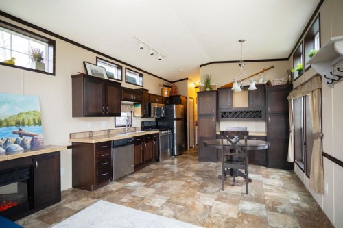 46-41019 Range Road 11, Rural Lacombe County, AB - Indoor Photo Showing Other Room