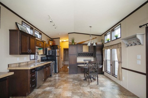 46-41019 Range Road 11, Rural Lacombe County, AB - Indoor