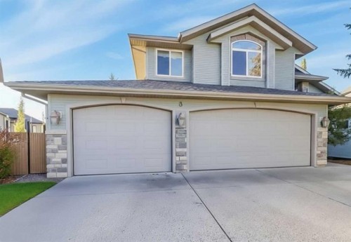 3 Legacy Cove  Sylvan Lake, AB T4S 2M8