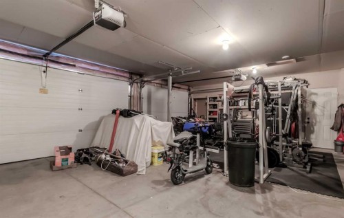 3 Legacy Cove, Sylvan Lake, AB - Indoor Photo Showing Garage