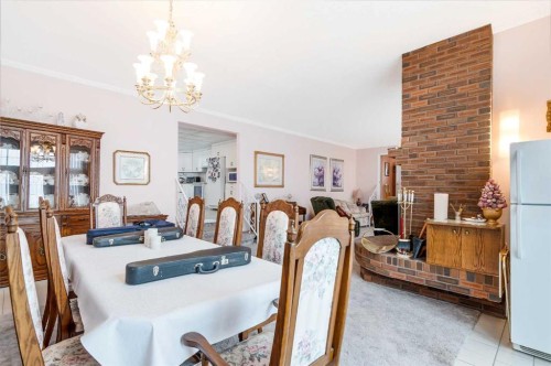 3 Rustic Road, Norglenwold, AB - Indoor Photo Showing Dining Room