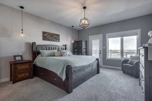 5 Leonard Close, Sylvan Lake, AB - Indoor Photo Showing Bedroom
