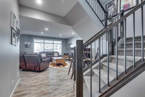 5 Leonard Close, Sylvan Lake, AB - Indoor Photo Showing Other Room