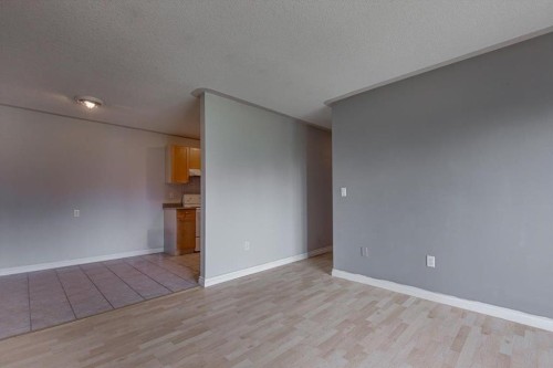 354-103 Hermary Street, Red Deer, AB - Indoor Photo Showing Other Room
