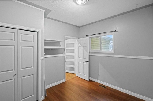 5218 45 Street, Camrose, AB - Indoor Photo Showing Other Room