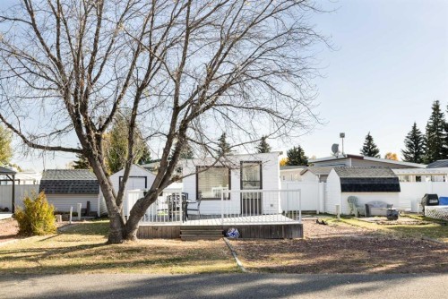 52 Points West Resort, Sylvan Lake, AB 