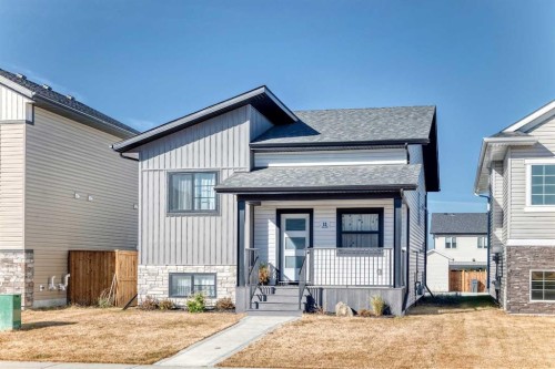 11 Ian Way, Sylvan Lake, AB - Outdoor