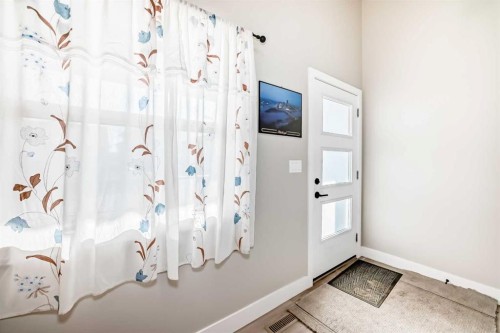 11 Ian Way, Sylvan Lake, AB - Indoor Photo Showing Other Room