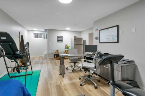 4633 48 Street, Sylvan Lake, AB - Indoor