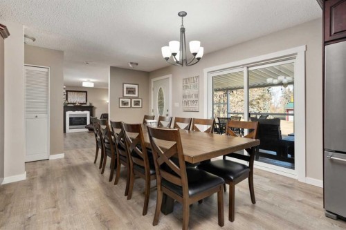 20459 484 Township, Rural Camrose County, AB - Indoor Photo Showing Dining Room