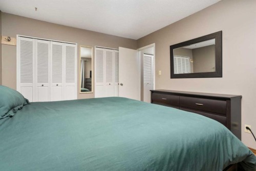 20459 484 Township, Rural Camrose County, AB - Indoor Photo Showing Bedroom