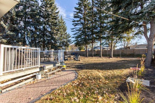 4413 Embury Crescent, Red Deer, AB - Outdoor