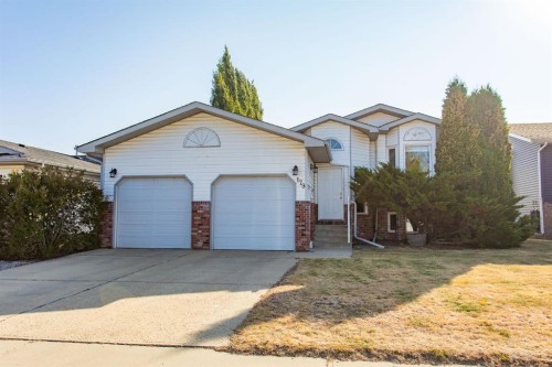 179 Douglas Avenue, Red Deer, AB - Outdoor