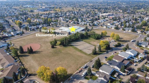 179 Douglas Avenue, Red Deer, AB - Outdoor With View