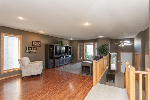 179 Douglas Avenue, Red Deer, AB - Indoor