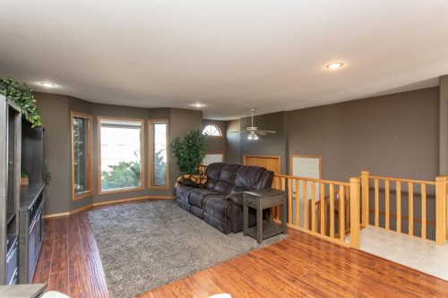 179 Douglas Avenue, Red Deer, AB - Indoor