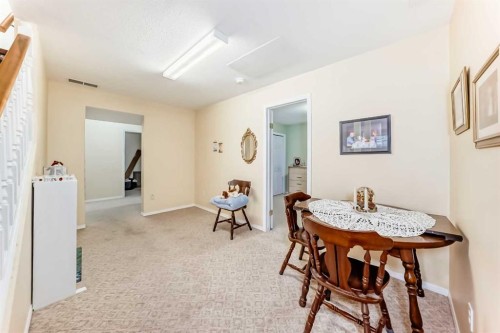 4514 54A Ave Cres, Innisfail, AB - Indoor Photo Showing Other Room