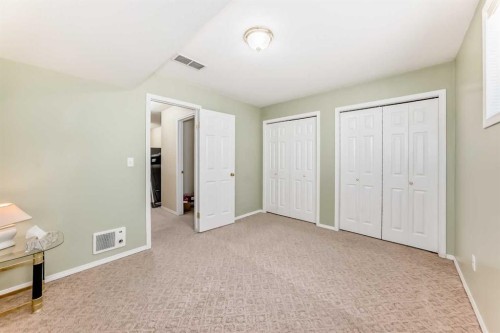 4514 54A Ave Cres, Innisfail, AB - Indoor