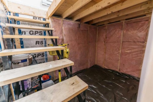 5910 50 Avenue, Stettler, AB - Indoor