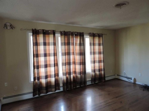 Rr30, Rural Ponoka County, AB - Indoor Photo Showing Other Room