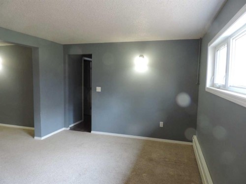 Rr30, Rural Ponoka County, AB - Indoor Photo Showing Other Room