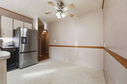 20 Allsop Close, Red Deer, AB - Indoor Photo Showing Other Room