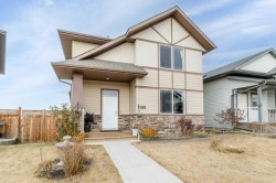 126 Truant Crescent  Red Deer, AB T4P 0S8