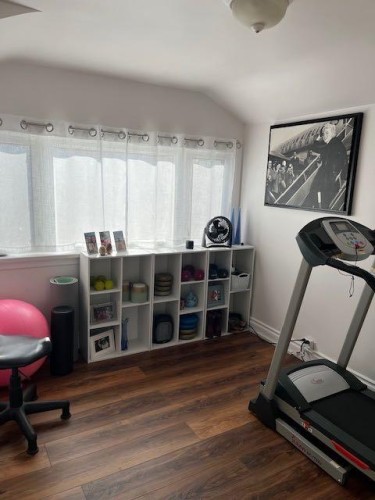 4313 53A Street, Wetaskiwin, AB - Indoor Photo Showing Gym Room