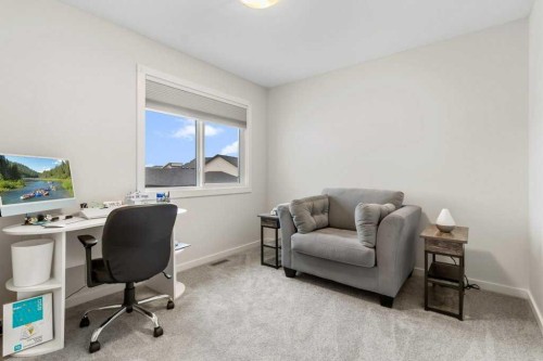 33 Earl Close, Red Deer, AB - Indoor Photo Showing Office