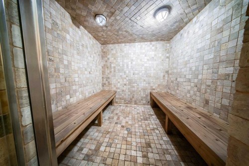 207-5040 53 Street, Sylvan Lake, AB - Indoor