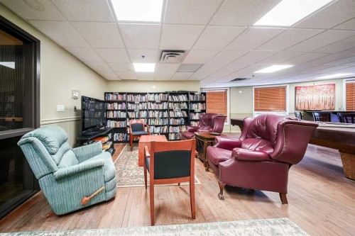 207-5040 53 Street, Sylvan Lake, AB - Indoor