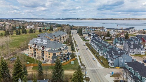 207-5040 53 Street, Sylvan Lake, AB - Outdoor With Body Of Water With View