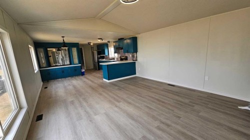 4404 Park Crescent, Coronation, AB - Indoor Photo Showing Other Room