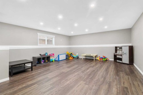 10 Fawn Meadows Crescent, Delburne, AB - Indoor Photo Showing Other Room