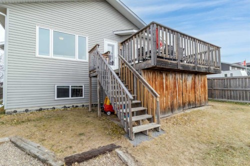 10 Fawn Meadows Crescent, Delburne, AB - Outdoor With Exterior