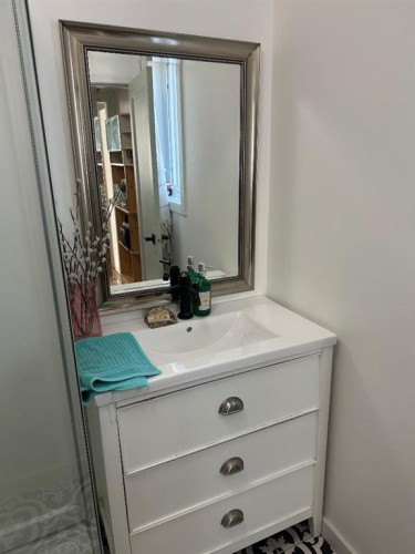 4819 50Th Alley North, Amisk, AB - Indoor Photo Showing Bathroom