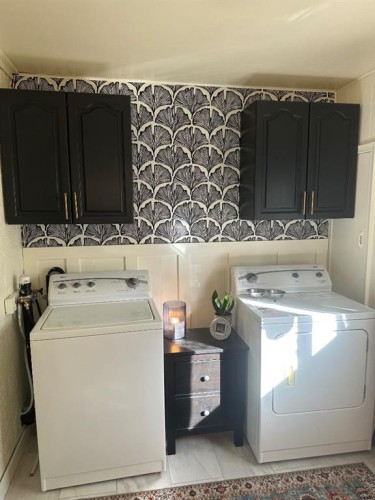 4819 50Th Alley North, Amisk, AB - Indoor Photo Showing Laundry Room