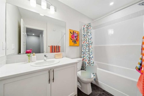 225 Vantage Drive, Cochrane, AB - Indoor Photo Showing Bathroom