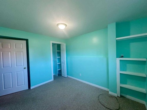 5419 53 Street, Camrose, AB - Indoor