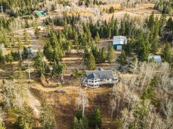 2419 351 Township Road Township  Rural Red Deer County, AB T4G 0K2