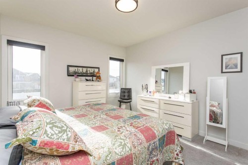 9 Aztec Street, Blackfalds, AB - Indoor Photo Showing Bedroom