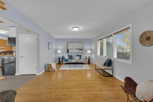 3965 38A Avenue  Red Deer, AB T4N 2V6